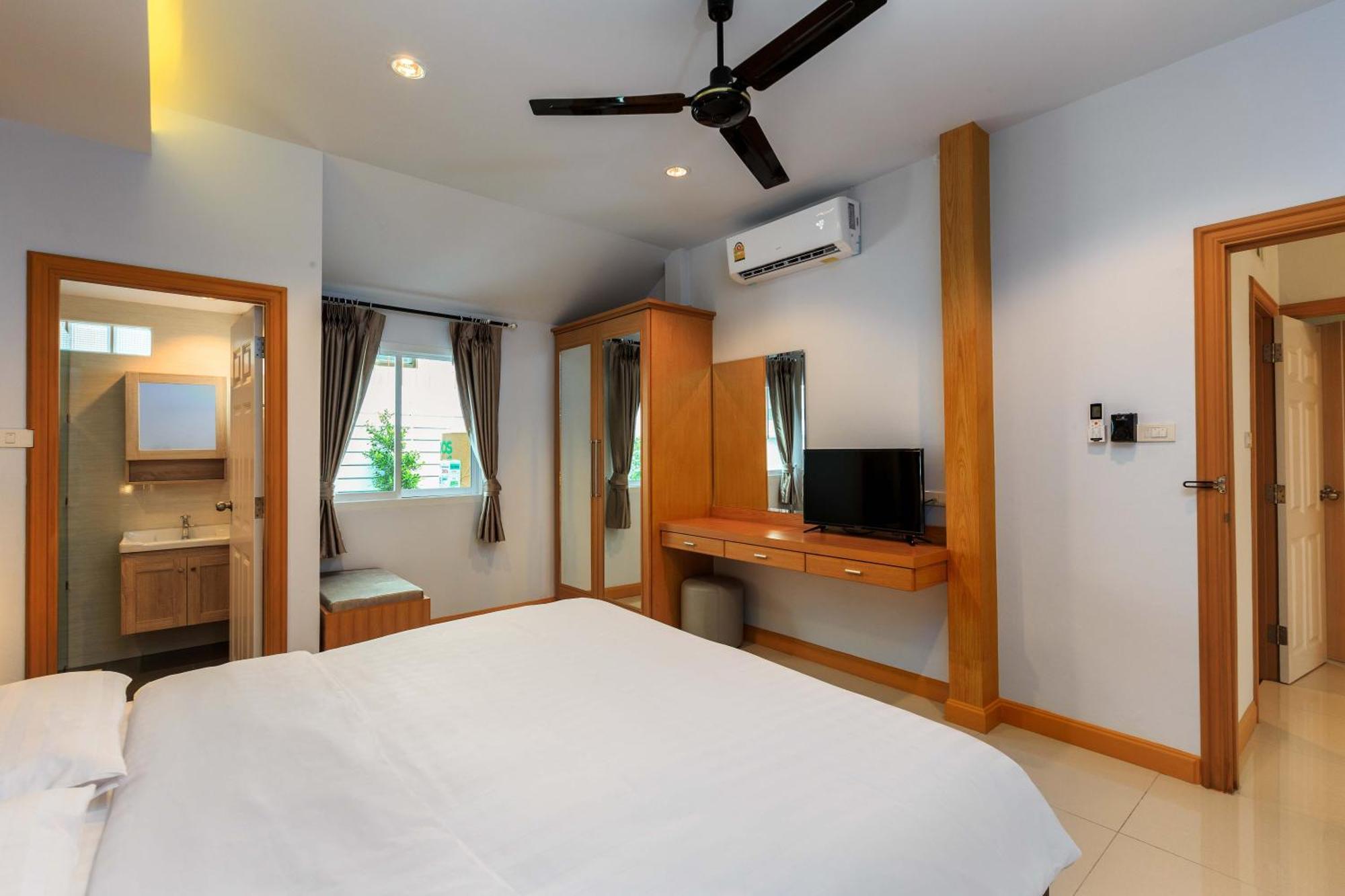 Pattaya Private Villa - Pool,Sauna,Snooker,Bbq Buitenkant foto