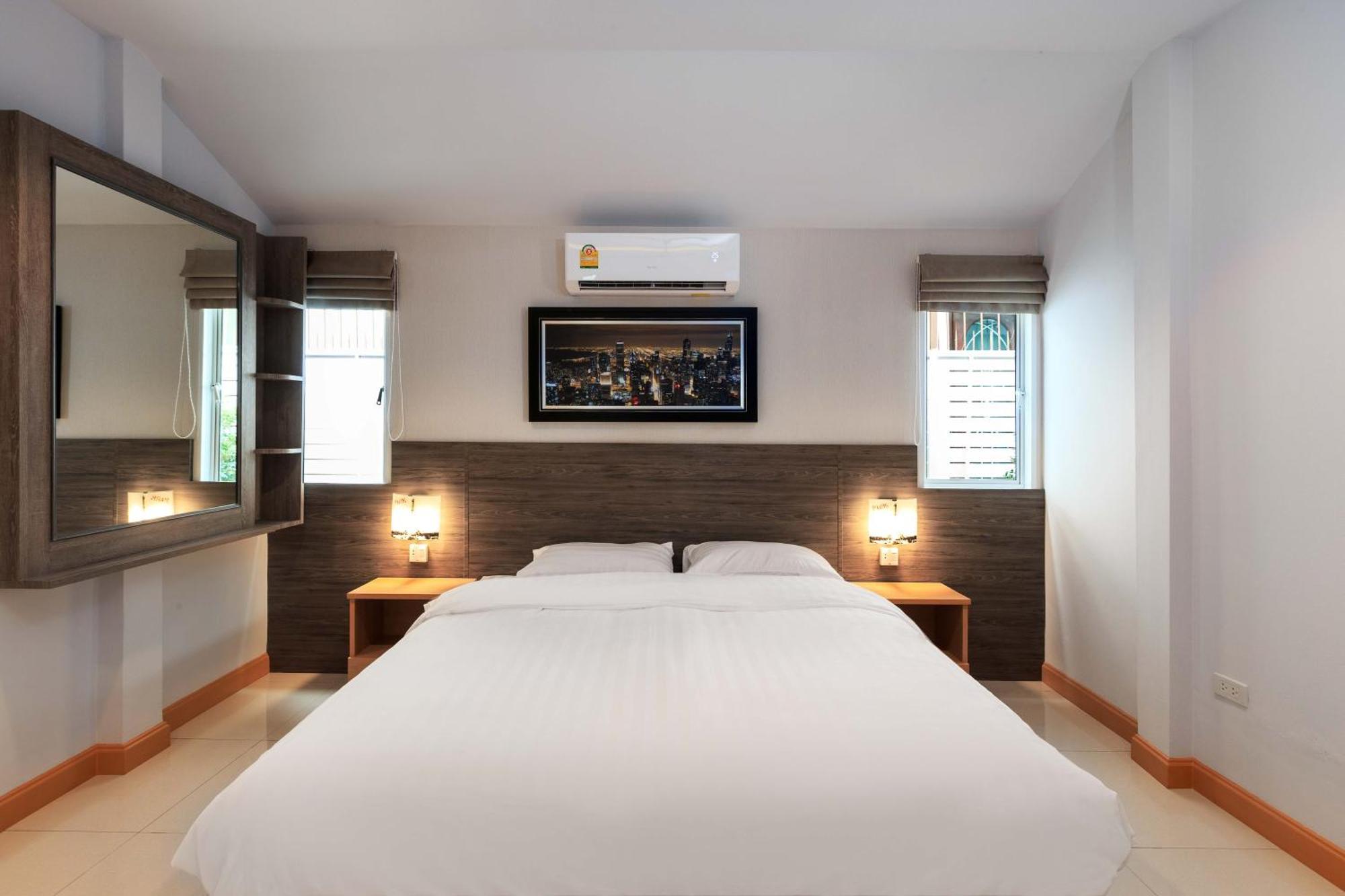 Pattaya Private Villa - Pool,Sauna,Snooker,Bbq Buitenkant foto