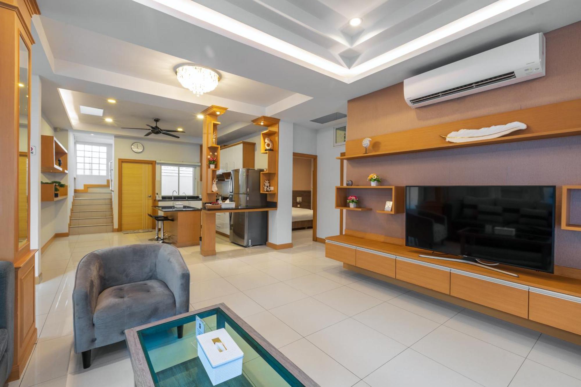 Pattaya Private Villa - Pool,Sauna,Snooker,Bbq Buitenkant foto