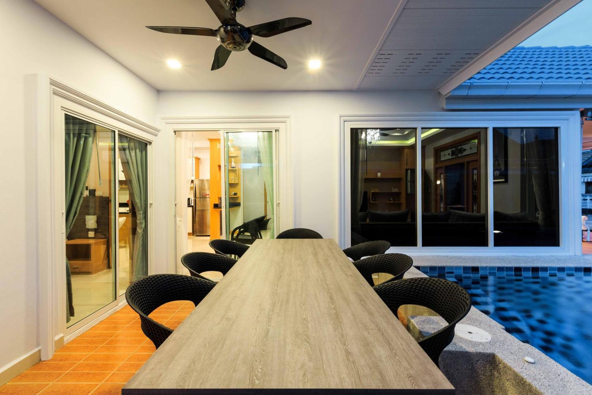 Pattaya Private Villa - Pool,Sauna,Snooker,Bbq Buitenkant foto