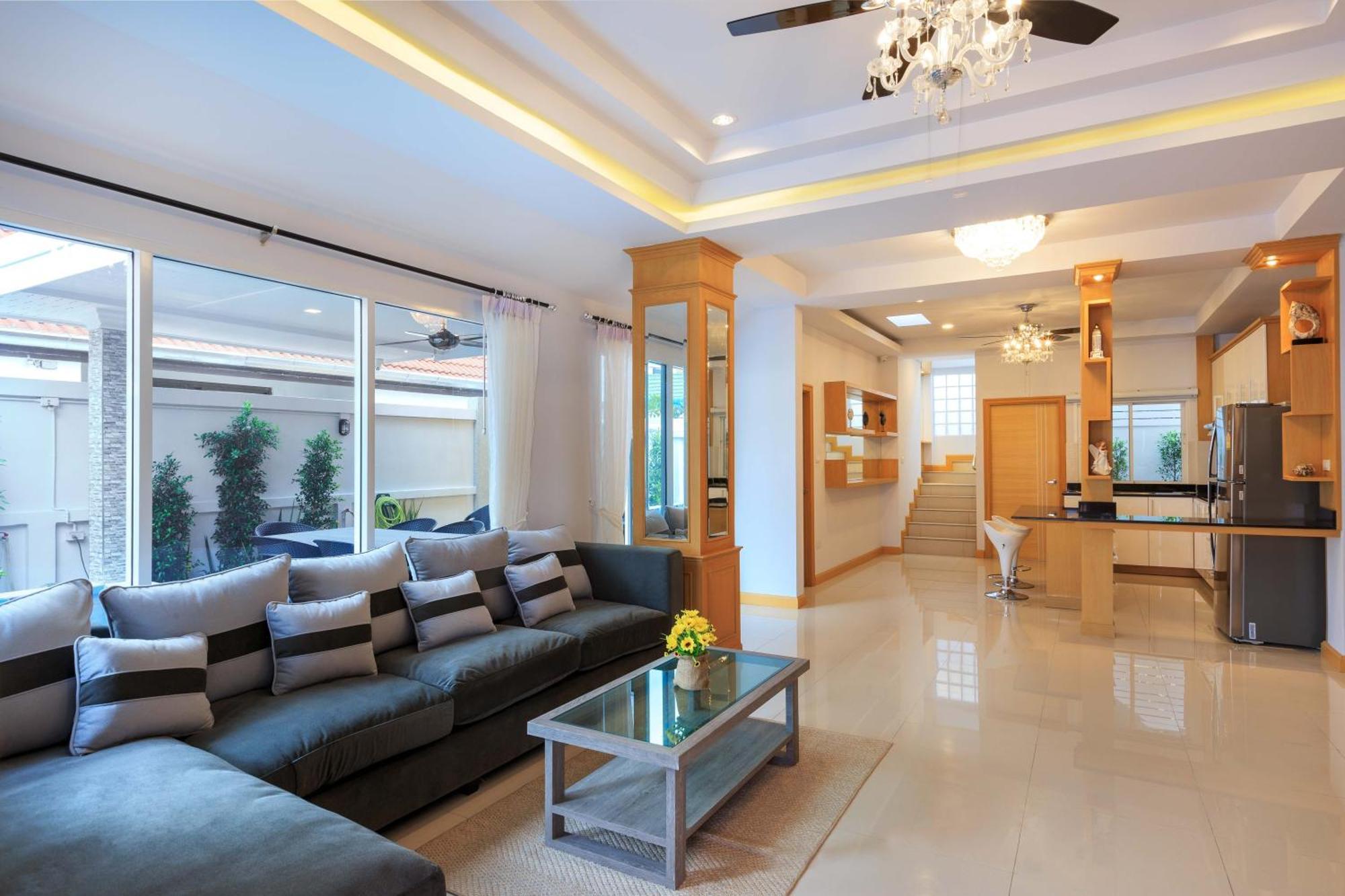Pattaya Private Villa - Pool,Sauna,Snooker,Bbq Buitenkant foto