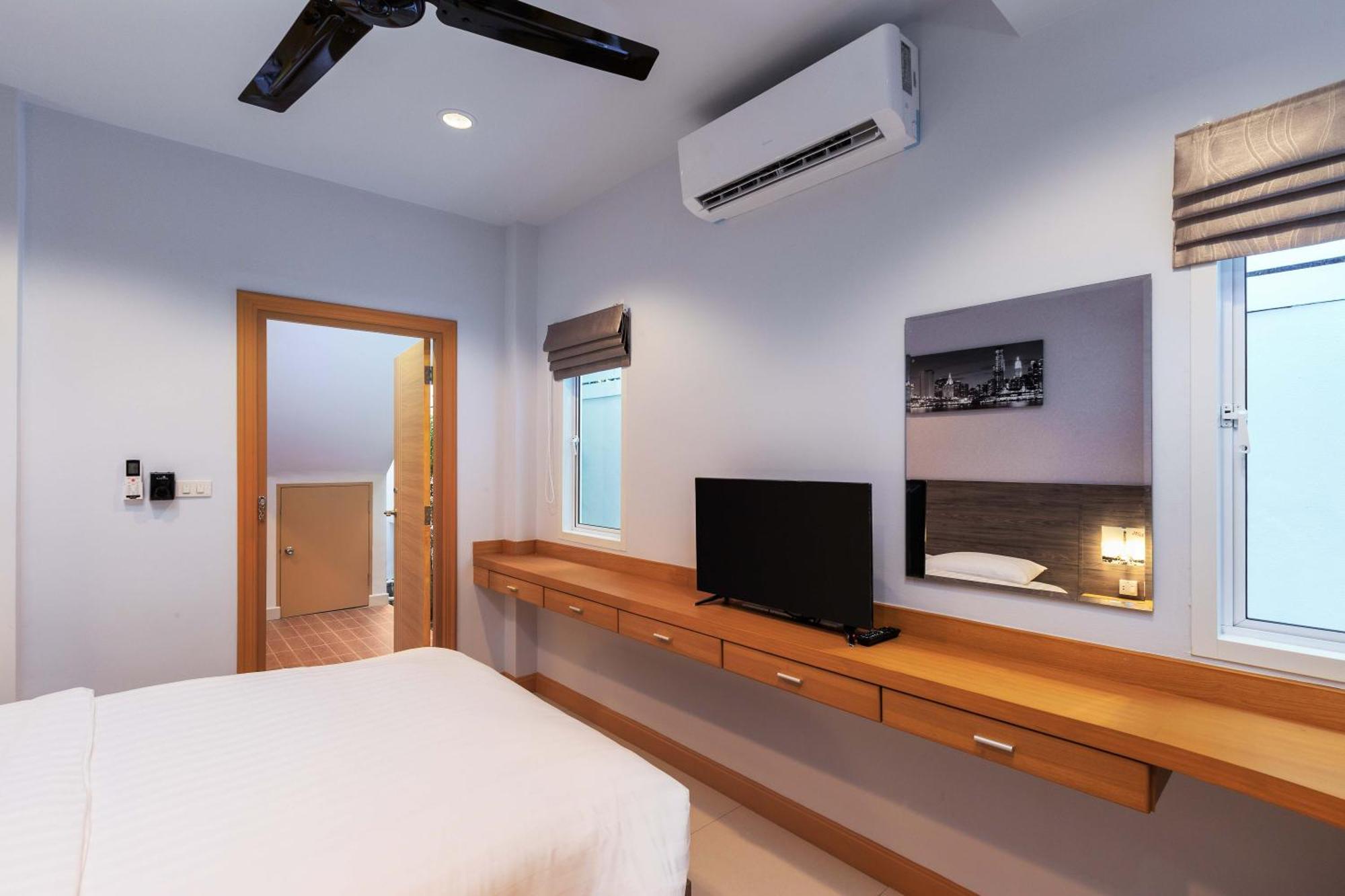Pattaya Private Villa - Pool,Sauna,Snooker,Bbq Buitenkant foto