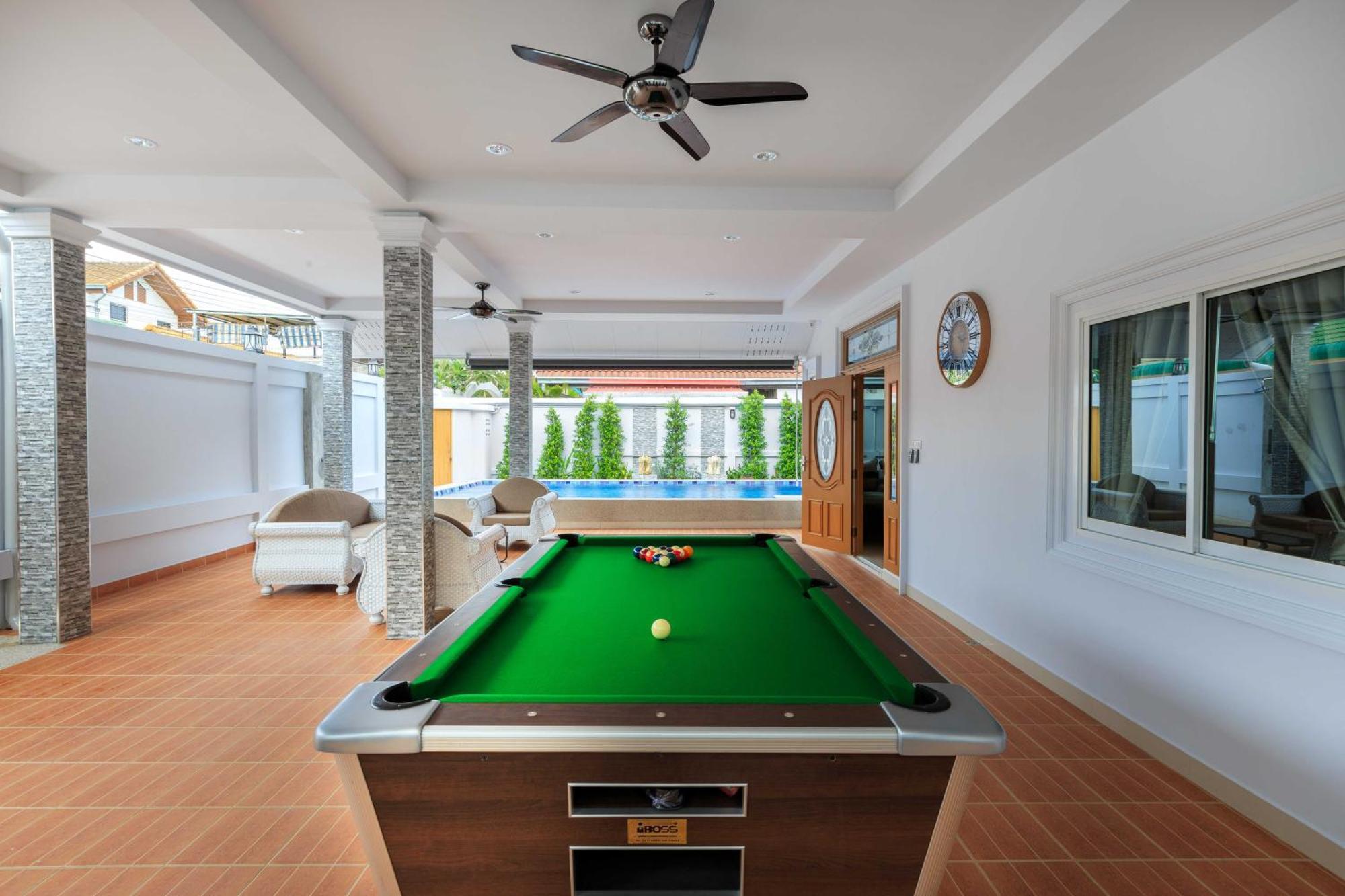 Pattaya Private Villa - Pool,Sauna,Snooker,Bbq Buitenkant foto