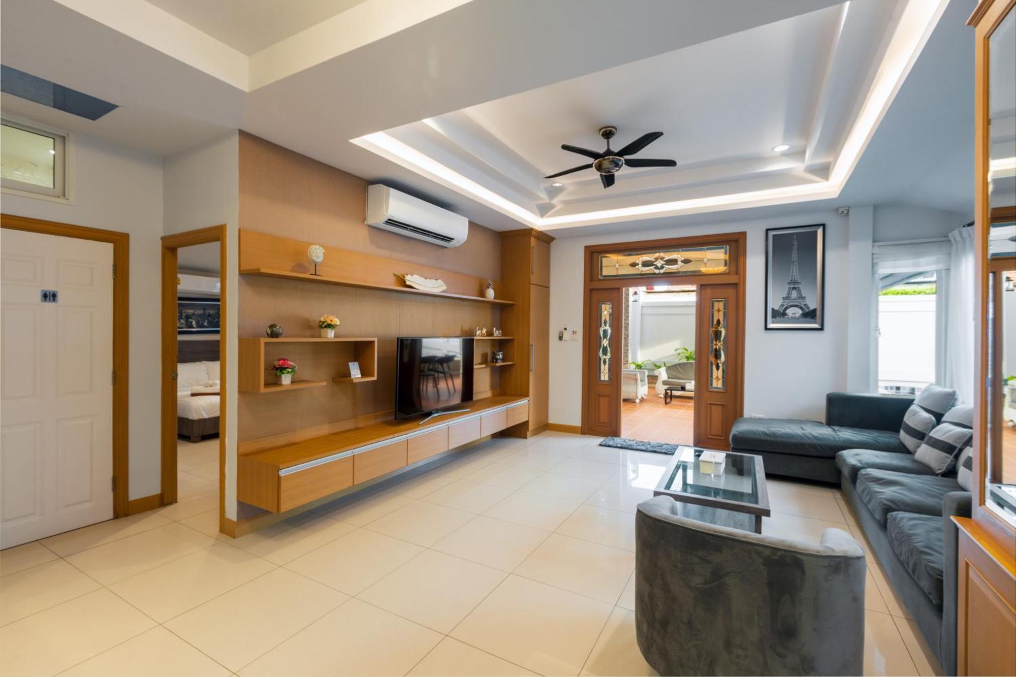 Pattaya Private Villa - Pool,Sauna,Snooker,Bbq Buitenkant foto