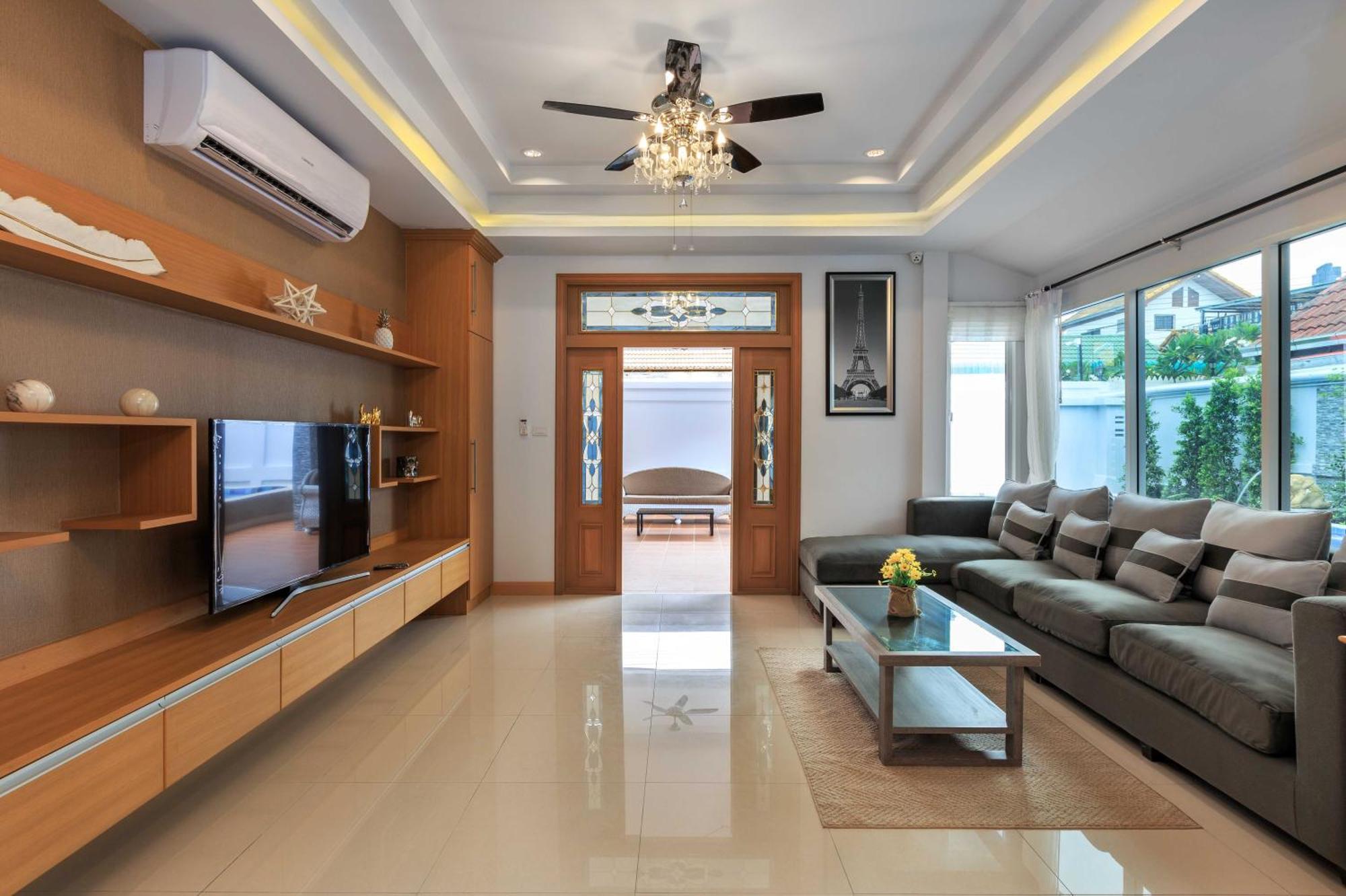 Pattaya Private Villa - Pool,Sauna,Snooker,Bbq Buitenkant foto